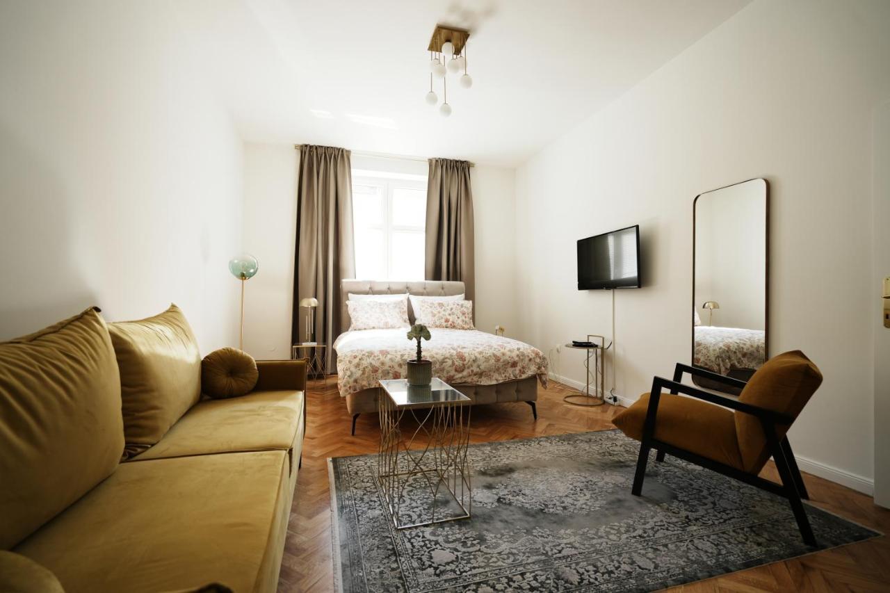 Center City Apartment 3 Zagreb Exterior photo